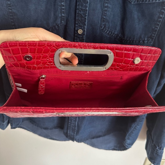 NY&C red clutch - Picture 2 of 3